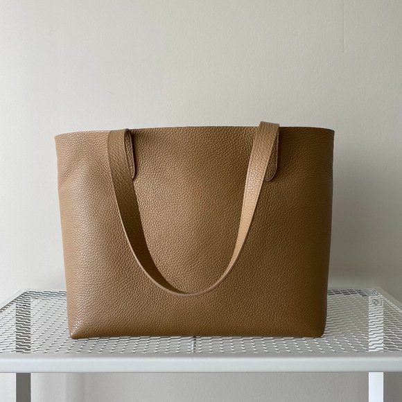 Cuyana Small Tote and Insert - Picture 1 of 7